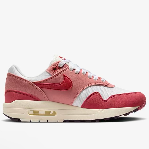 Nike WMNS Air Max 1 Sail/Red Stardust/Coconut
Milk/Cedar
Shoes
Style DZ2628-103 - Picture 10 of 16
